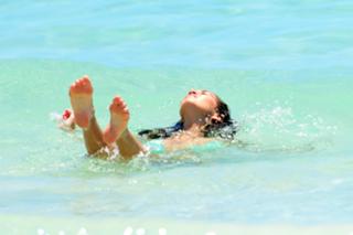 Chloe Goodman feet photo 13