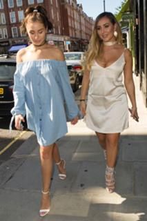 Chloe Goodman feet photo 17
