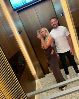 Chloe Kelly feet photo thumbnail