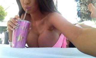 Chloe Khan feet photo 18