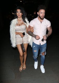 Chloe Khan feet photo 1