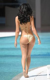 Chloe Khan feet photo 1