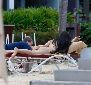 Chloe Khan feet photo 17
