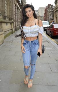 Chloe Khan feet photo 2
