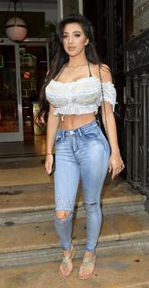 Chloe Khan feet photo 19