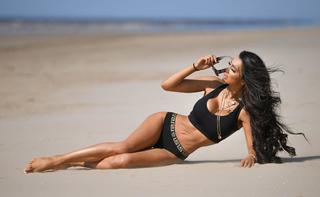 Chloe Khan feet photo 15