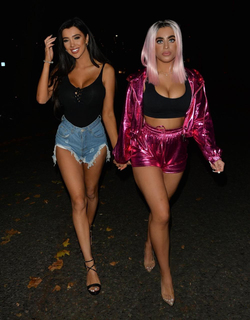 Chloe Khan feet photo 19