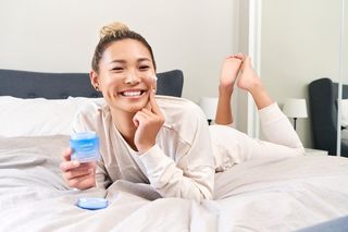 Chloe Kim feet photo 1