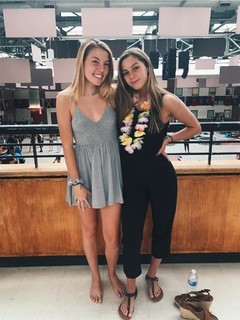 Chloe Lang feet photo 2