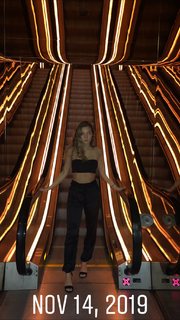 Chloe Lang feet photo 7
