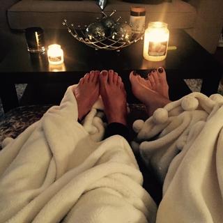 Chloe Lewis feet photo 4