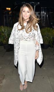 Chloe Lewis feet photo 6