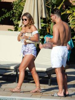 Chloe Lewis feet photo 18