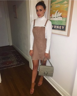 Chloe Lewis feet photo 13