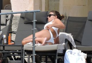 Chloe Lewis feet photo 18