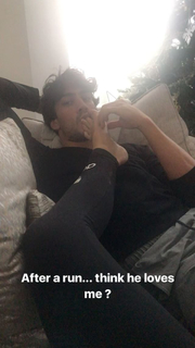 Chloe Lewis feet photo 6