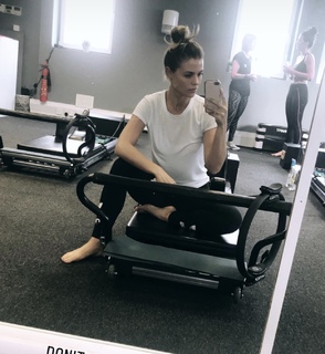 Chloe Lewis feet photo 14