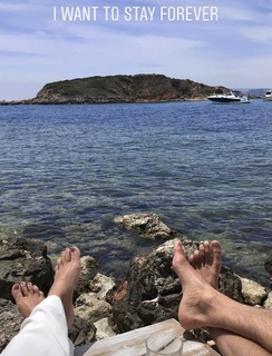 Chloe Lewis feet photo 6