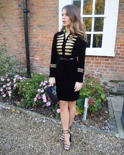 Chloe Lewis feet photo 7
