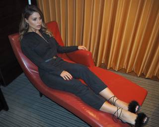 Chloe Lewis feet photo 7