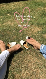 Chloe Lewis feet photo 6