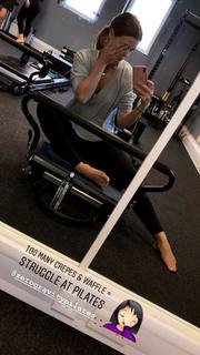 Chloe Lewis feet photo 9