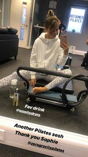 Chloe Lewis feet photo 11