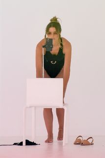 Chloe Lewis feet photo 20