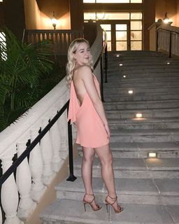 Chloe Lukasiak feet photo 1