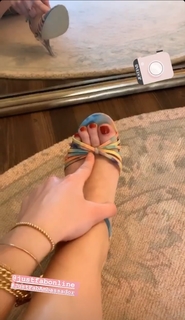 Chloe Lukasiak feet photo 15