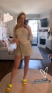 Chloe Lukasiak feet photo 8