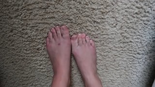 Chloe Lukasiak feet photo 10