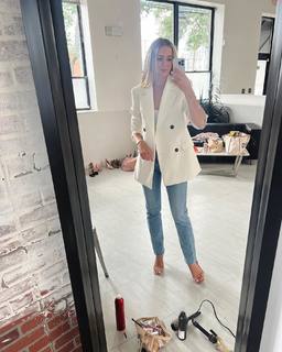Chloe Lukasiak feet photo 2