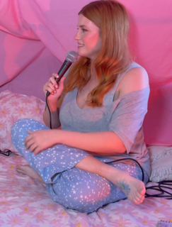 Chloe Maddren feet photo thumbnail