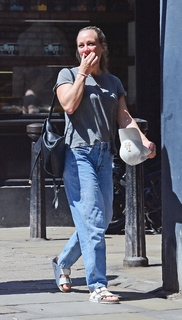 Chloe Madeley feet photo 3
