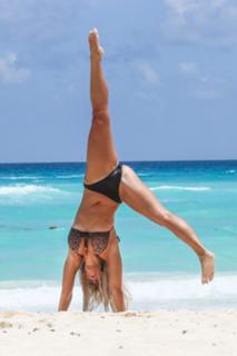 Chloe Meadows feet photo thumbnail