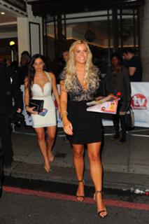 Chloe Meadows feet photo thumbnail