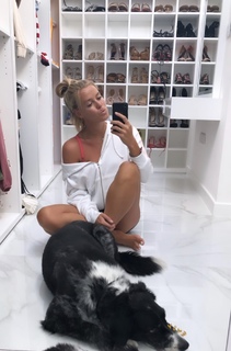 Chloe Meadows feet photo thumbnail