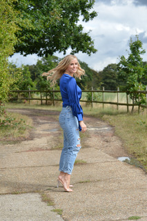 Chloe Meadows feet photo thumbnail
