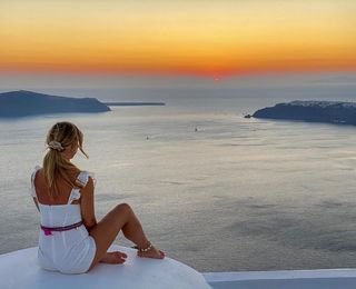 Chloe Meadows feet photo thumbnail