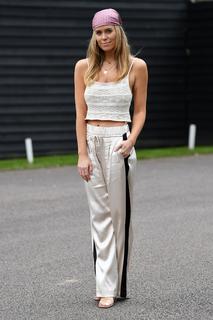 Chloe Meadows feet photo thumbnail