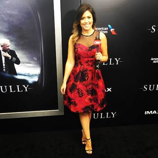 Chloe Melas feet photo 5