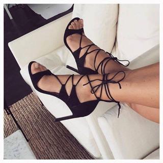 Chloe Morello feet photo 1