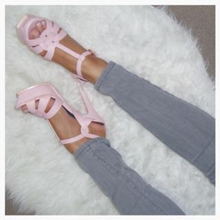 Chloe Morello feet photo 9