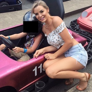 Chloe Patterson feet photo 16