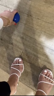 Chloe Patterson feet photo 3