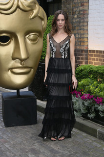 Chloe Pirrie feet photo 13