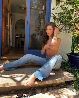 Chloe Rosenbaum feet photo 17