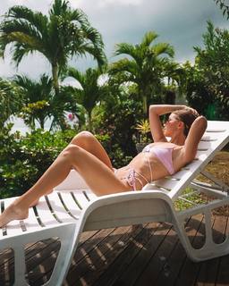 Chloe Rosenbaum feet photo 17