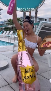 Chloe Rosenbaum feet photo 1